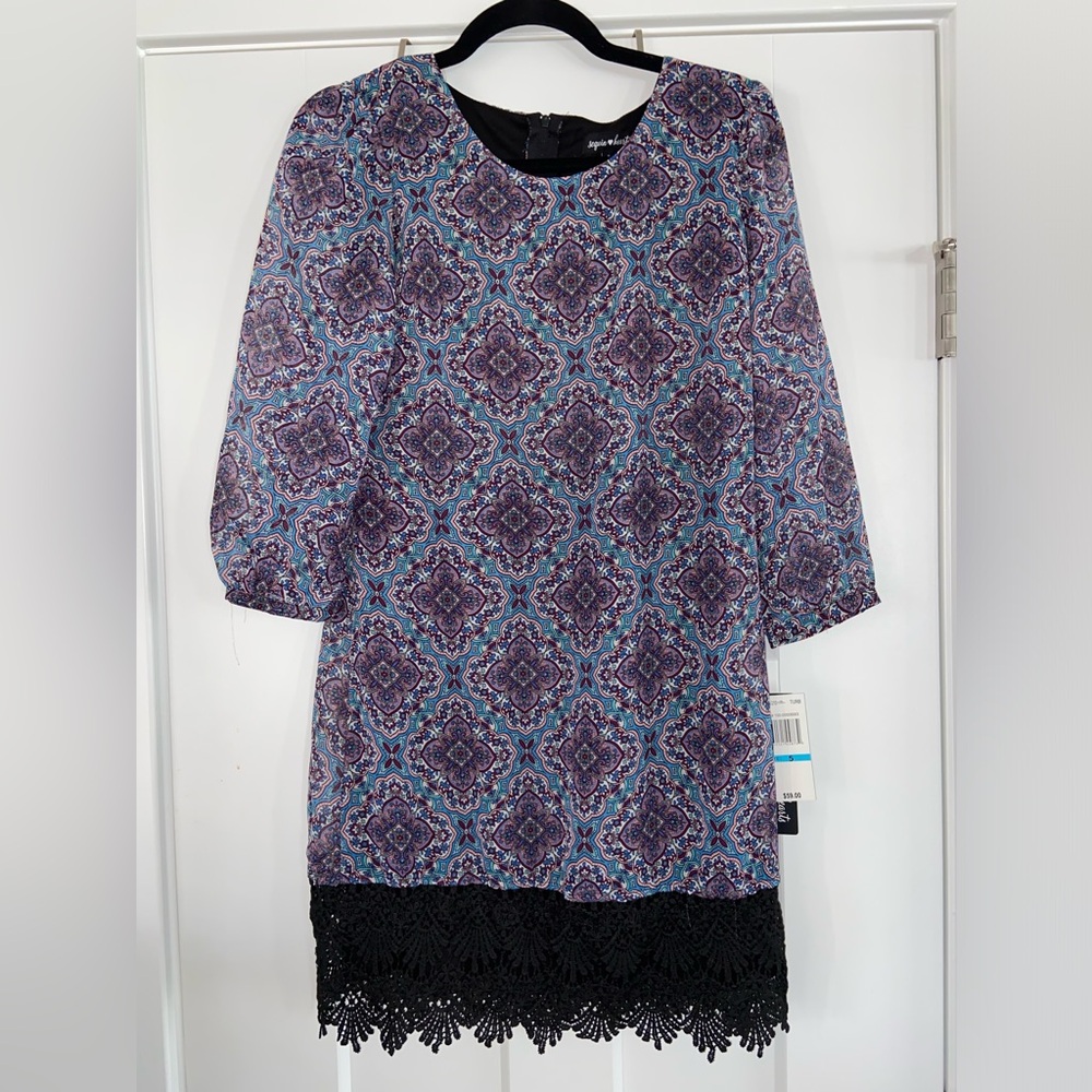 Purple/Blue Patterned Quarter Sleeve Dress with Lace